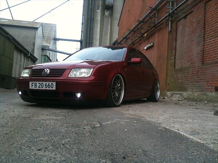 VW Bora 2,0 AirRider  billede 2