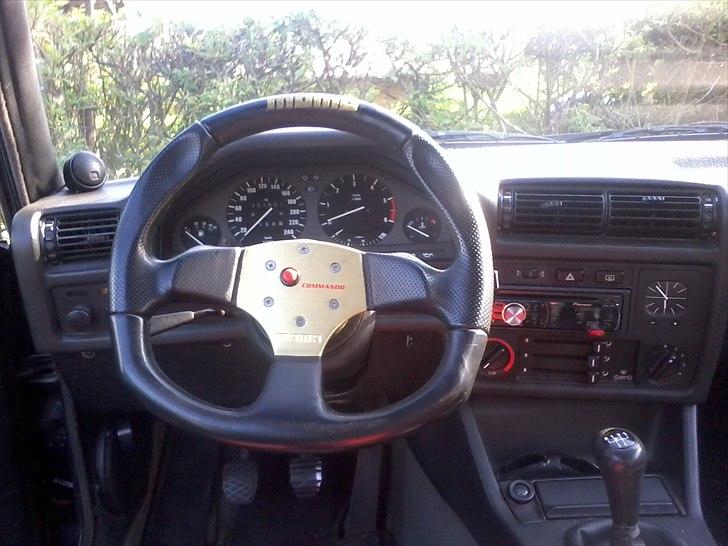 BMW 320i 2d E30 billede 9