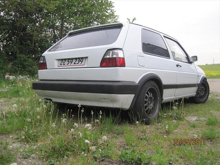 VW golf  BLACK AND WHITE billede 3