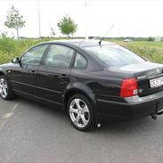 VW Passat 1,6 Limousine