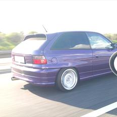 Opel Astra  F GSI 16v