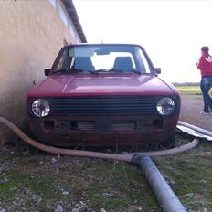 VW Caddy >> SOLGT <<