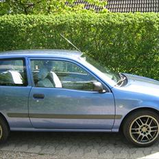 Toyota Starlet 