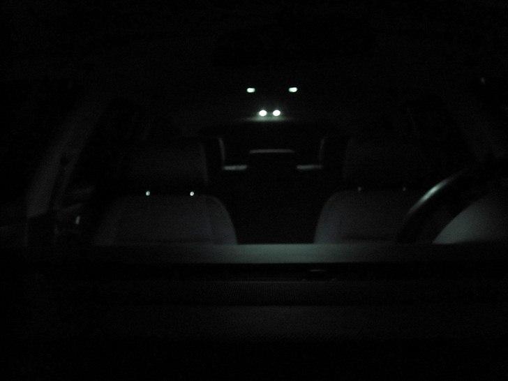 Audi A4 Avant - Billede af mit loftslys som jeg har skiftet ud med dioder, i alle indvendige belysninger billede 17