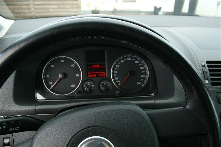 VW touran 2,0 TDi 140 6g billede 11