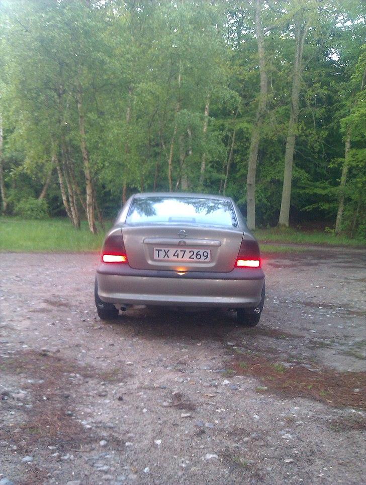 Opel Vectra B DØD billede 4
