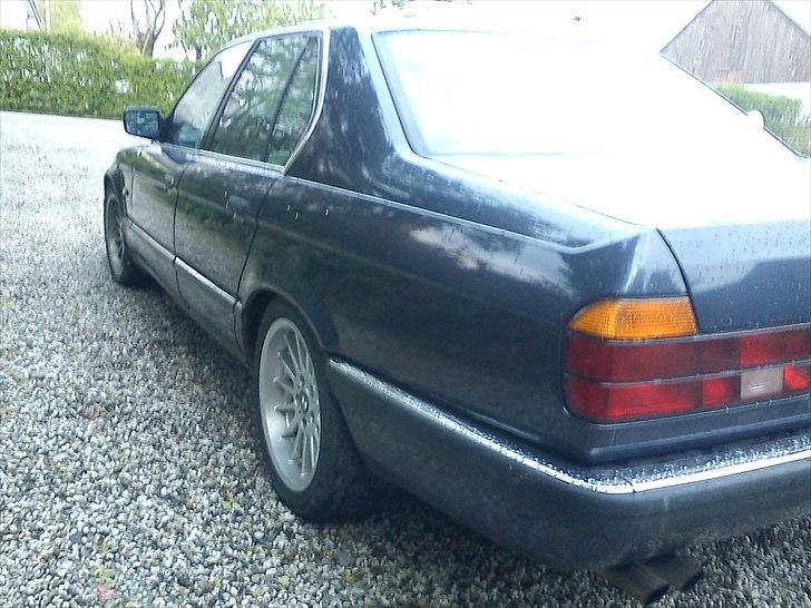 BMW 730i 3,0 xxsolgtxx billede 4