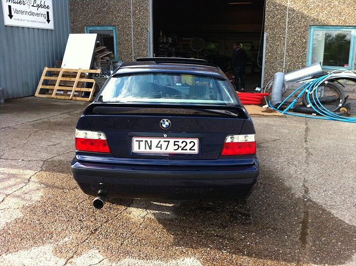 BMW E36 320I 24v **SOLGT** billede 12