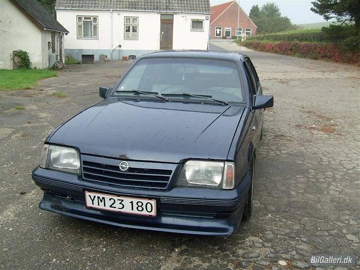 Opel Ascona C billede 6