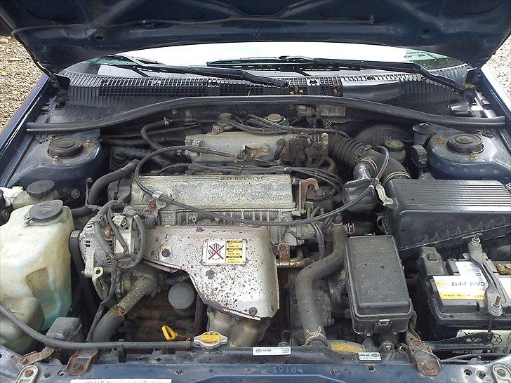 Toyota Carina E billede 9