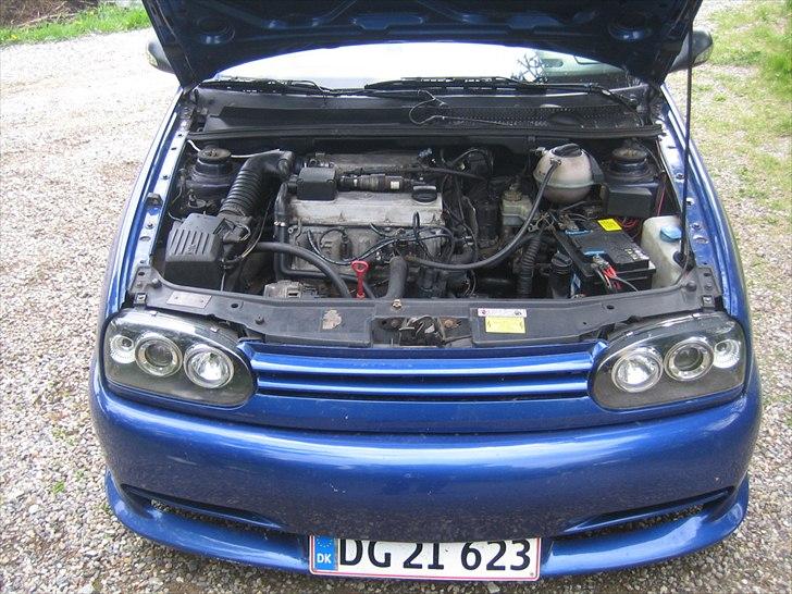 VW Vento 2,0 GT  solgt billede 11