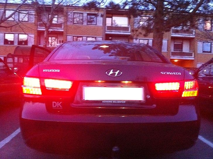 Hyundai sonata solgt - sådan ser de nye lygter ud med lys i  billede 11