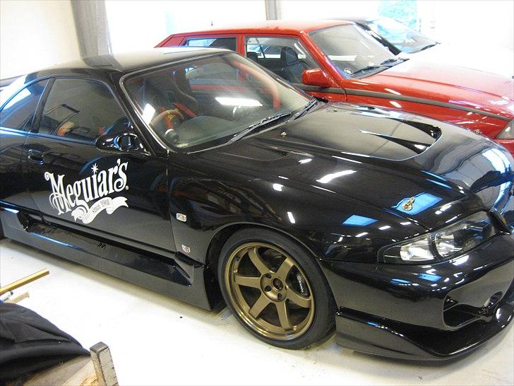 Nissan Skyline R33 GT-R V-Spec - Meguiars.dk demobil billede 4