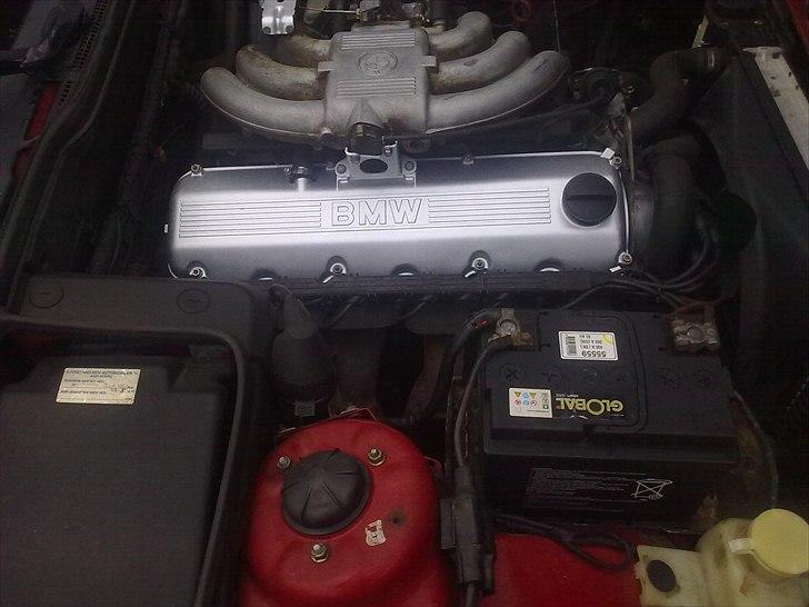 BMW E34 525i 12V Solgt billede 11