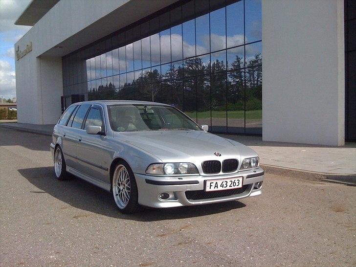 BMW E39 525 tds touring Aut. billede 13