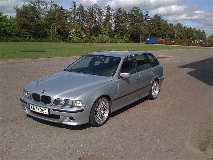 BMW E39 525 tds touring Aut. billede 15