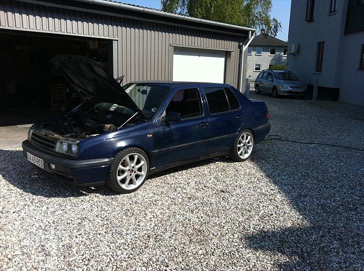 VW vento 2,0 solgt billede 11