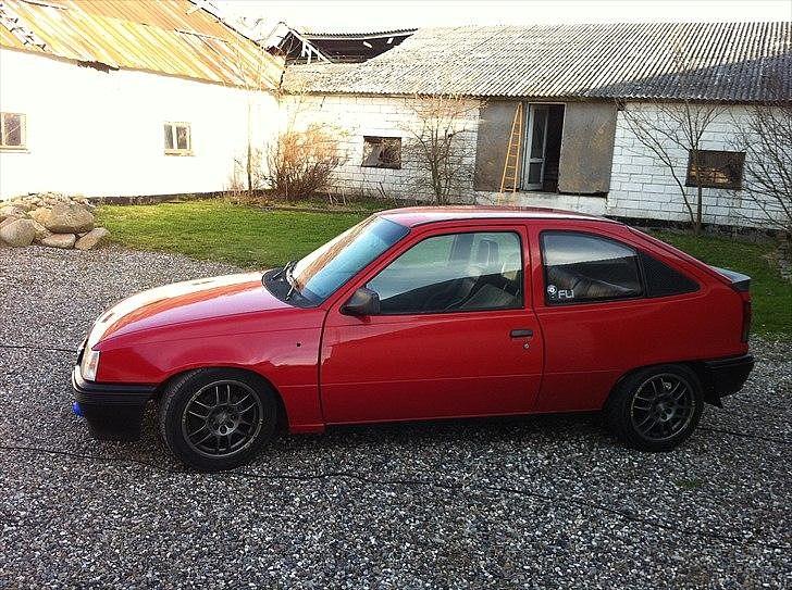 Opel Kadett - 12 sek 1/4 mile billede 8