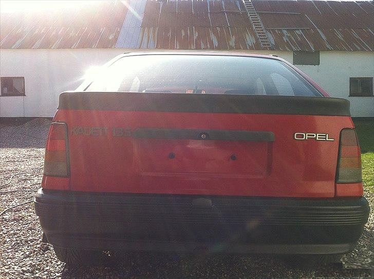 Opel Kadett - 12 sek 1/4 mile billede 10