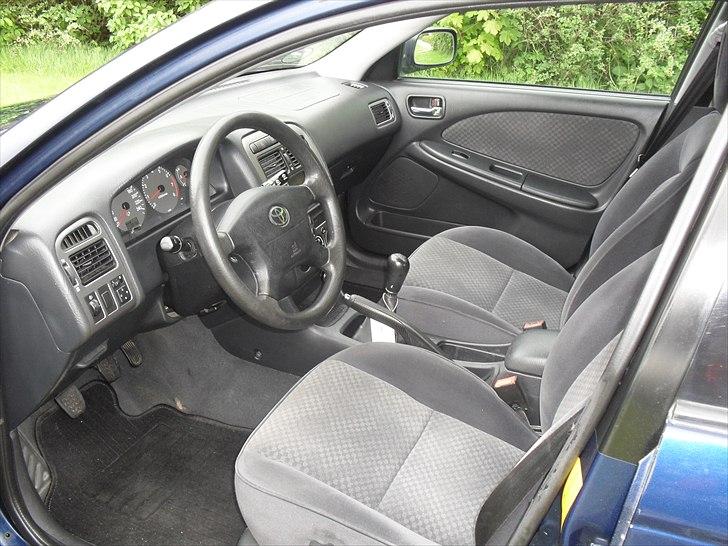 Toyota Avensis Terra  **SOLGT** billede 10