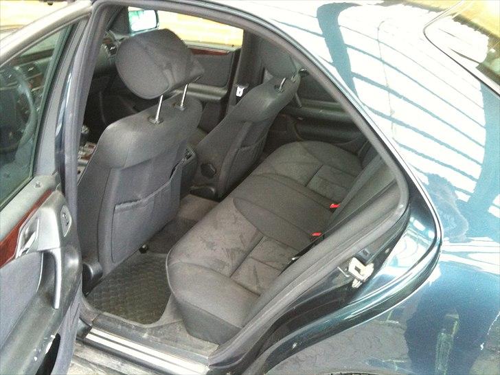 Mercedes Benz E 300 billede 9