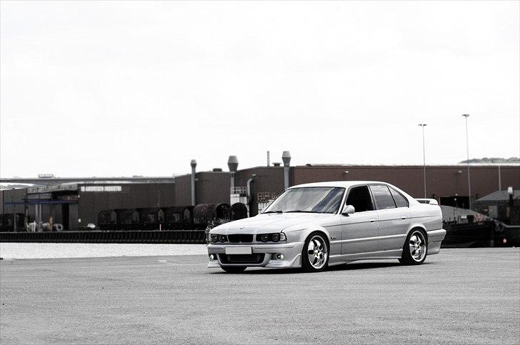 BMW 525i 24v turbo (til salg) billede 2