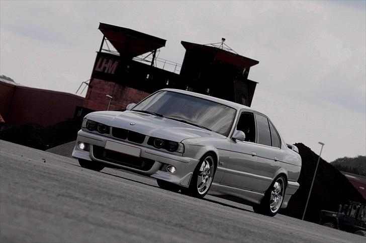 BMW 525i 24v turbo (til salg) billede 3