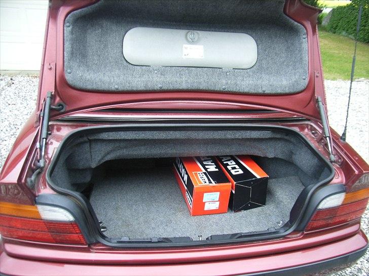 BMW 325i Cabriolet [SOLGT] billede 5