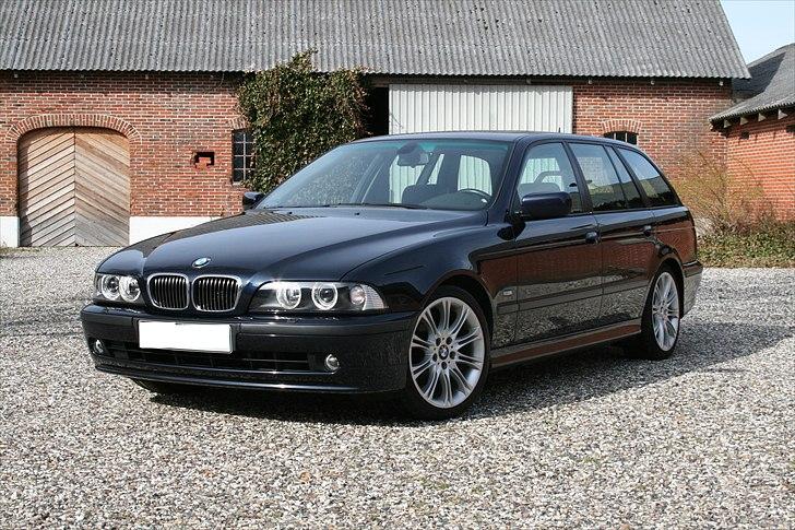 BMW 530 D - Med de gamle 18" alu og før toning af ruder. billede 15