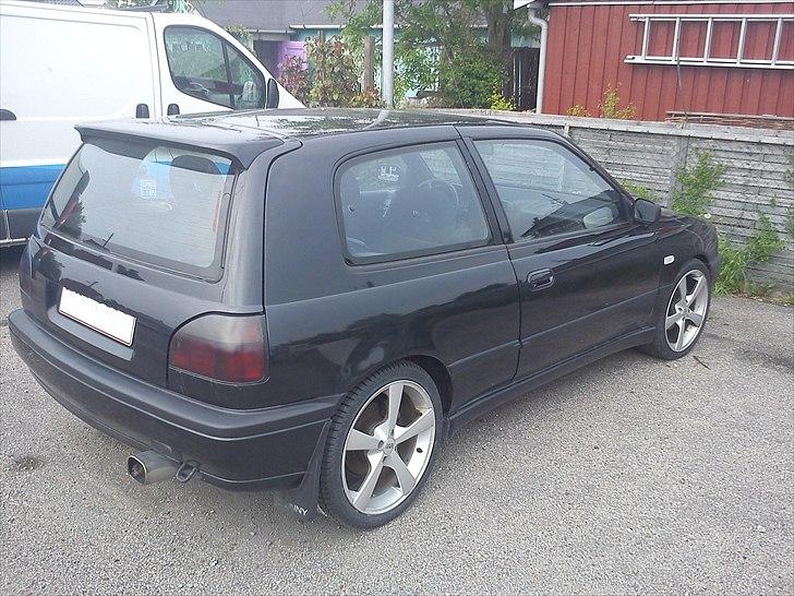 Nissan Sunny GTI SOLGT billede 1