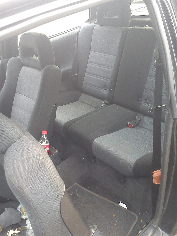 Nissan Sunny GTI SOLGT billede 7