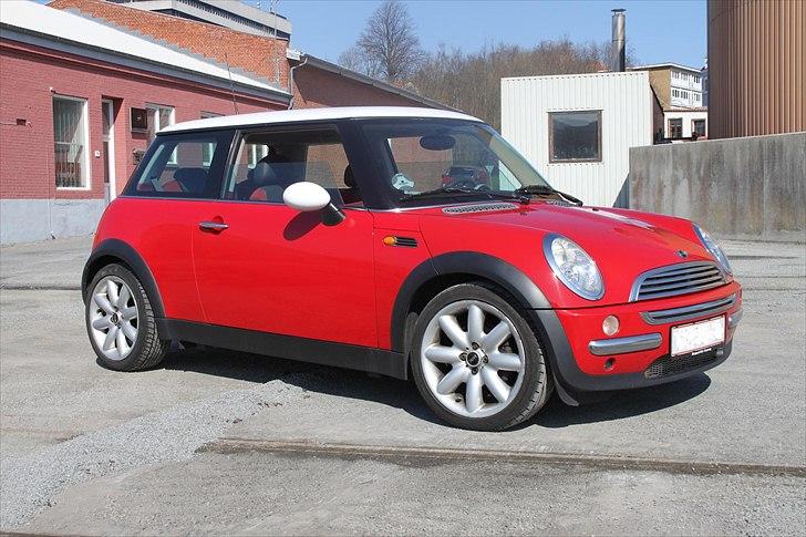 Mini Cooper 1,6 2d billede 1
