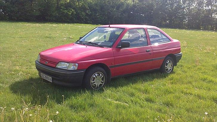 Ford ESCORT 1.3 CL BYTTET billede 15