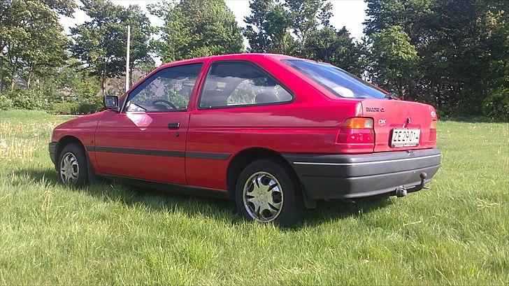 Ford ESCORT 1.3 CL BYTTET billede 17