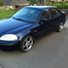 Honda Civic 1.4i S *Solgt*