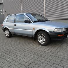 Toyota Corolla E90