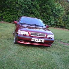 Volvo V40 2.0 16V SOLGT