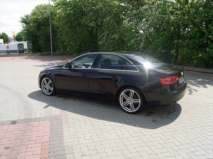 Audi A4 2,0 Tdi 4 dørs Solgt billede 6