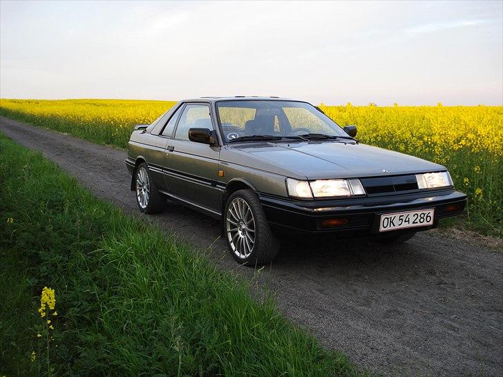 Nissan sunny b12 coupe