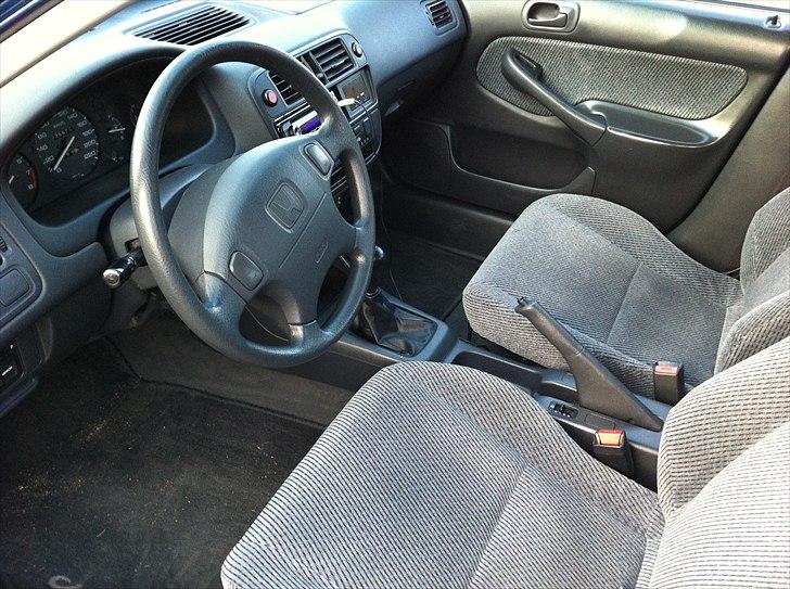 Honda Civic 1.4i S *Solgt* billede 4