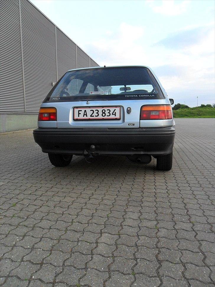 Toyota Corolla E90 billede 7