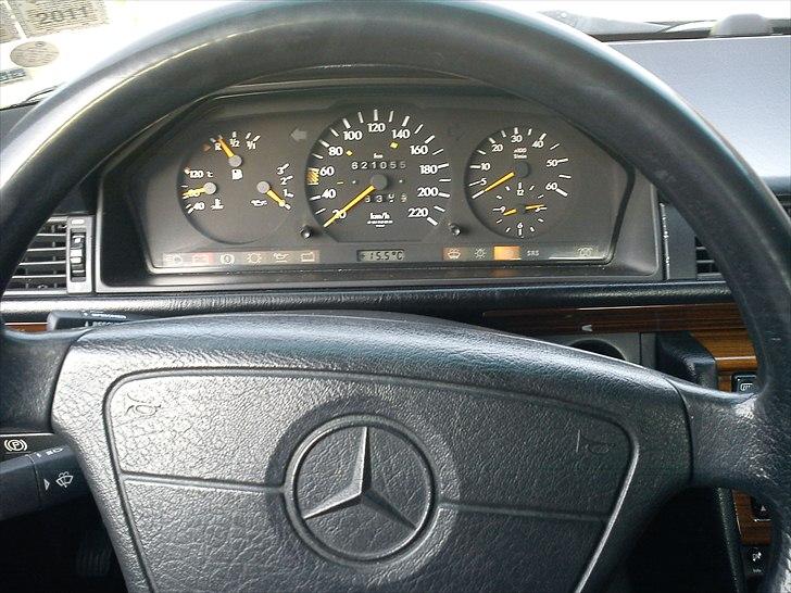 Mercedes Benz 124w E300D billede 6