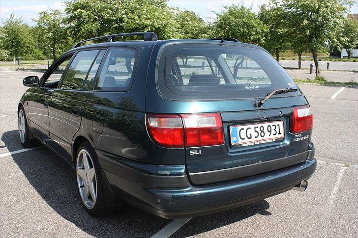 Toyota Carina E 1.6 Stationcar billede 4