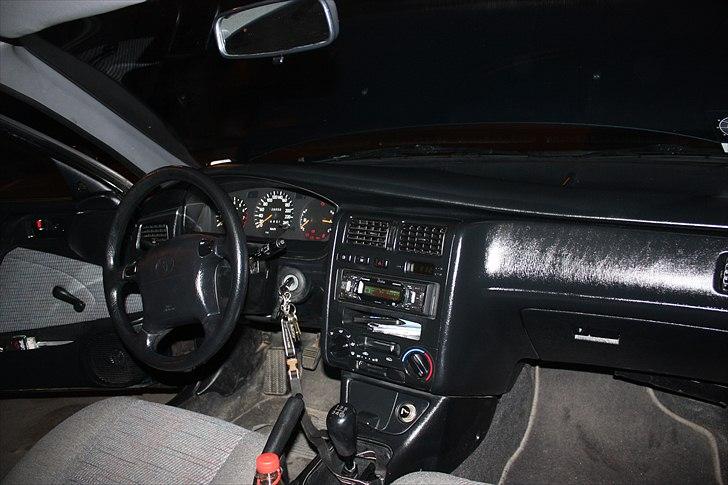 Toyota Carina E 1.6 Stationcar billede 10