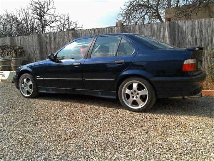 BMW E36 325 TDS (SOLGT) billede 6