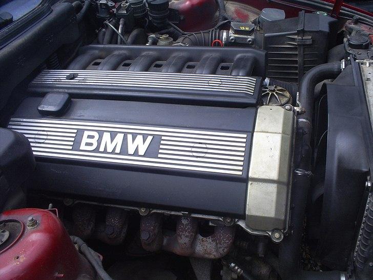 BMW 520i 24v billede 1