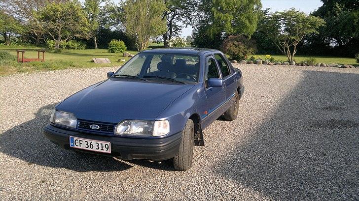 Ford Sierra *solgt* billede 3