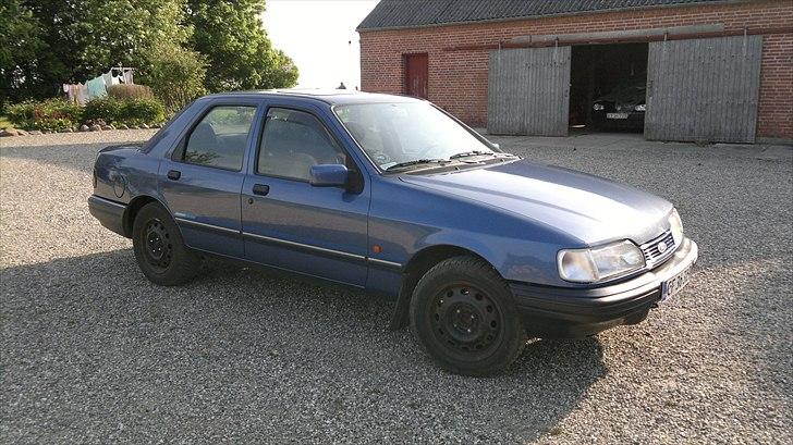 Ford Sierra *solgt* billede 5