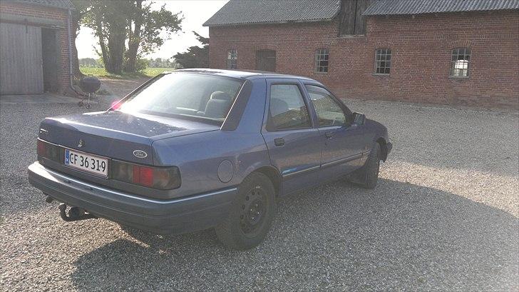 Ford Sierra *solgt* billede 6