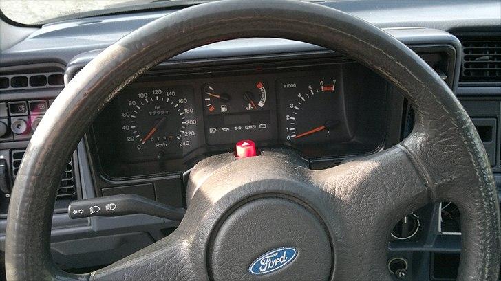 Ford Sierra *solgt* billede 8